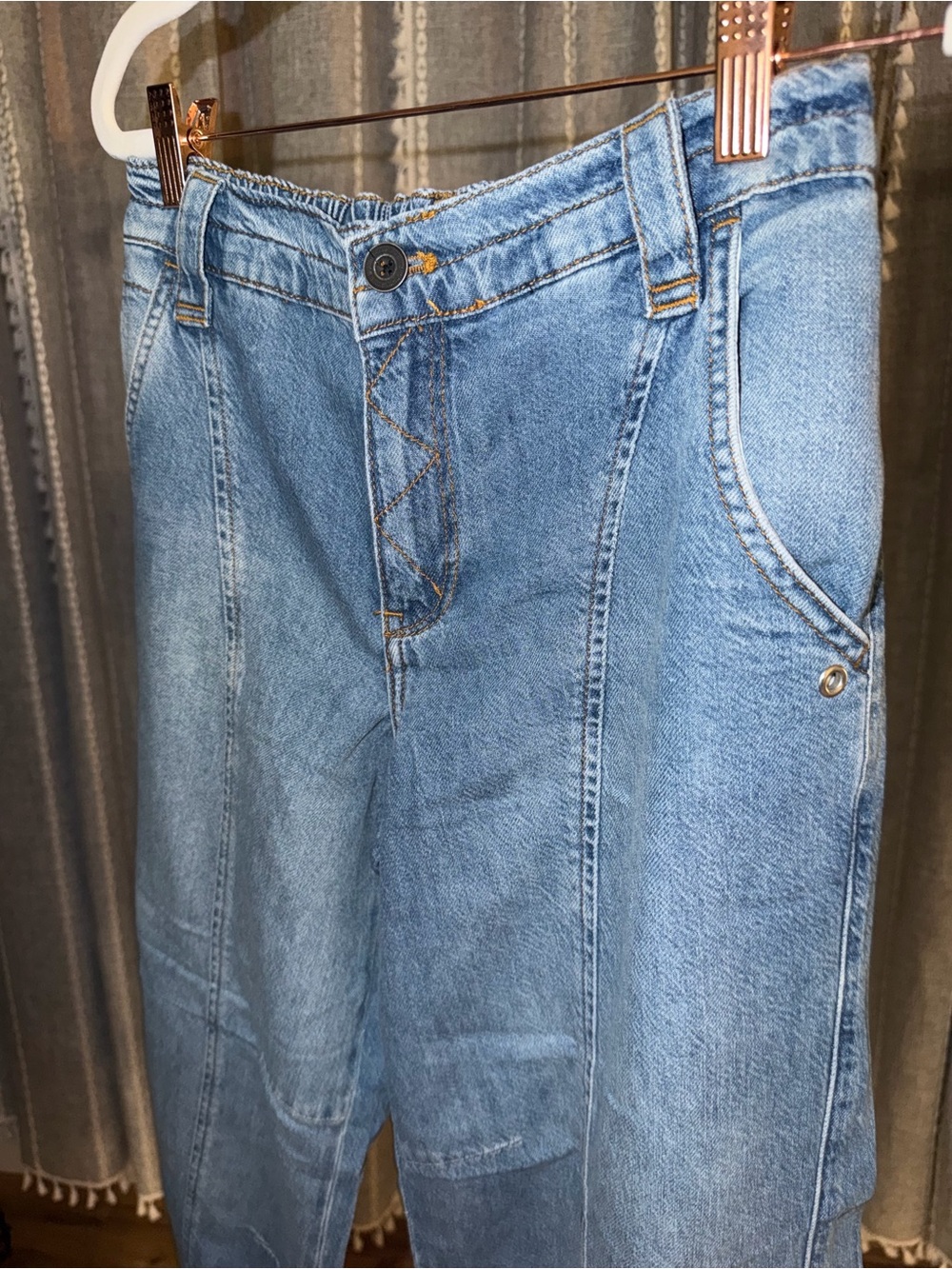 Pilcro-  Light Blue Wide-Leg Petite Jeans - Picture 6 of 6